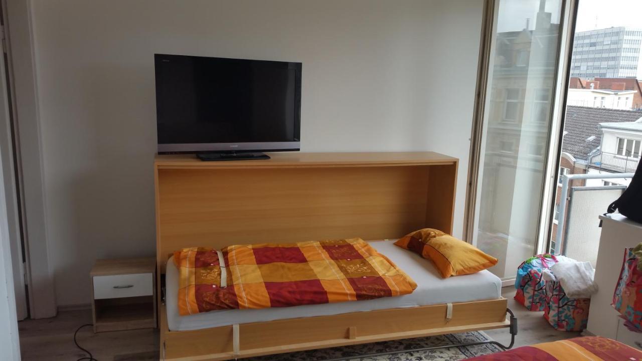 Hannover-linden, Falkenstr.1 Ap. 1 *